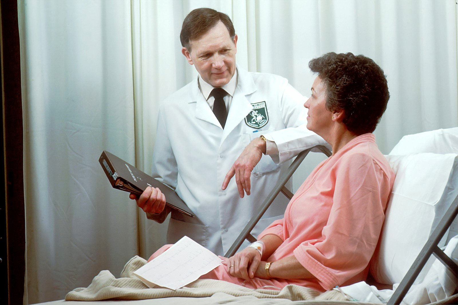 Emergency First Aid: Life-Saving Skills Everyone Should Know