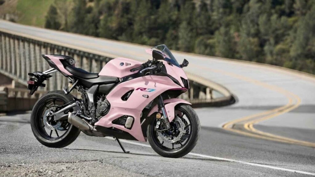 Yamaha YZF-R7 2026